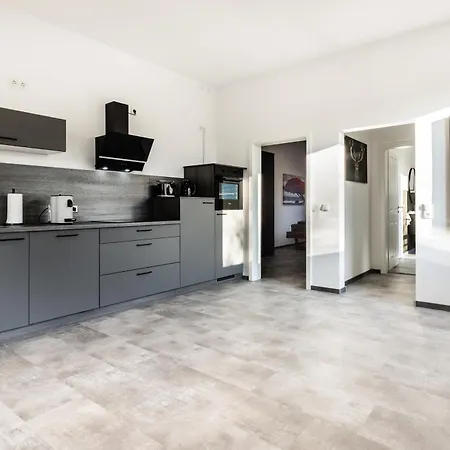 Modernes In 3 Apartamento Mistelgau